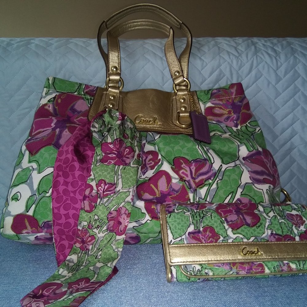 Coach pleated front handbag and wallet set - Ashley Floral Iris Lavender